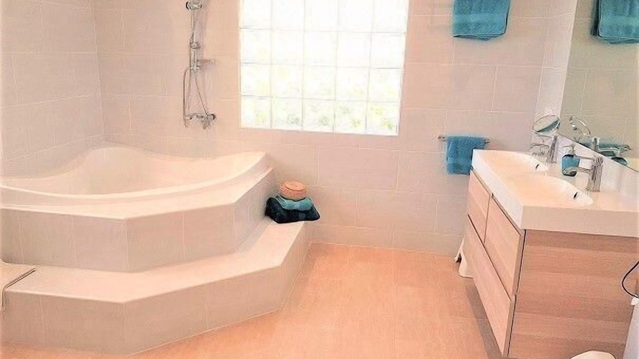 Photo of Bathroom in Peguera