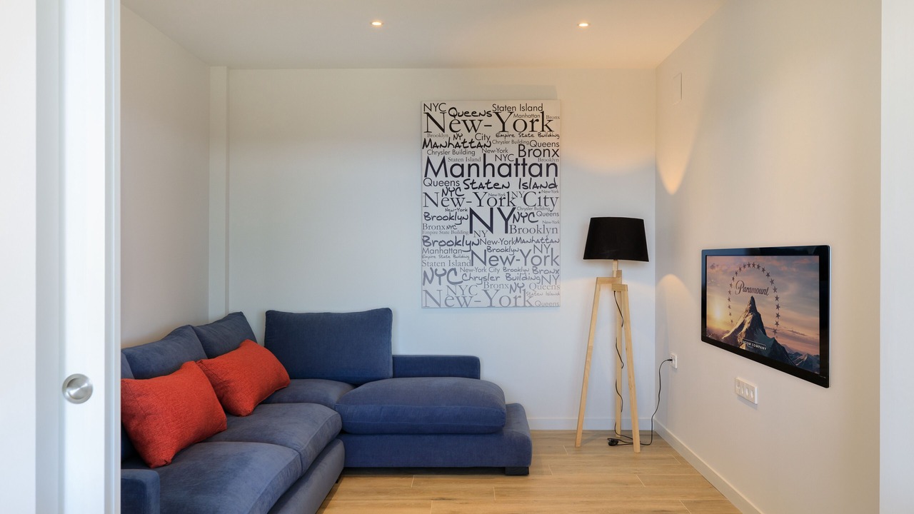 Photo of Livingroom in Tamariu