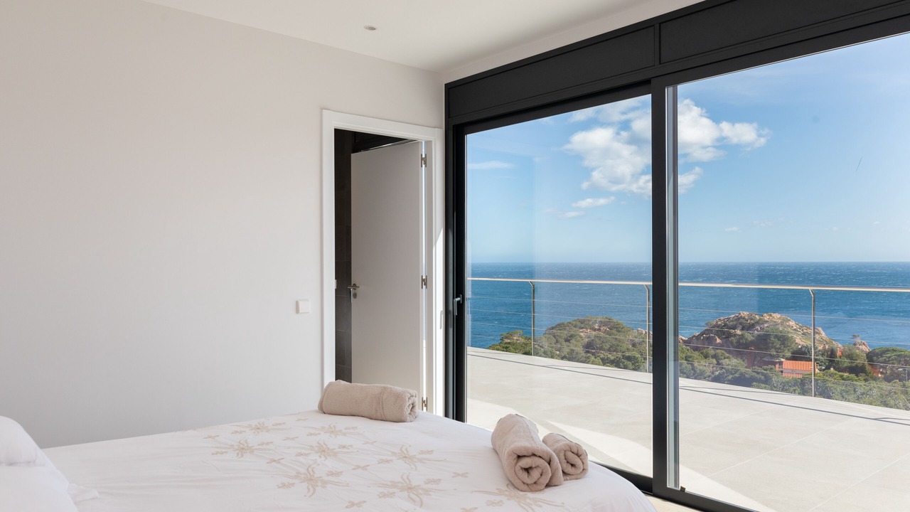 Photo of Bedroom in Tamariu