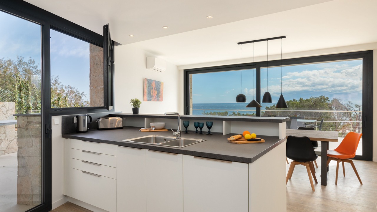 Photo of Kitchen in Tamariu