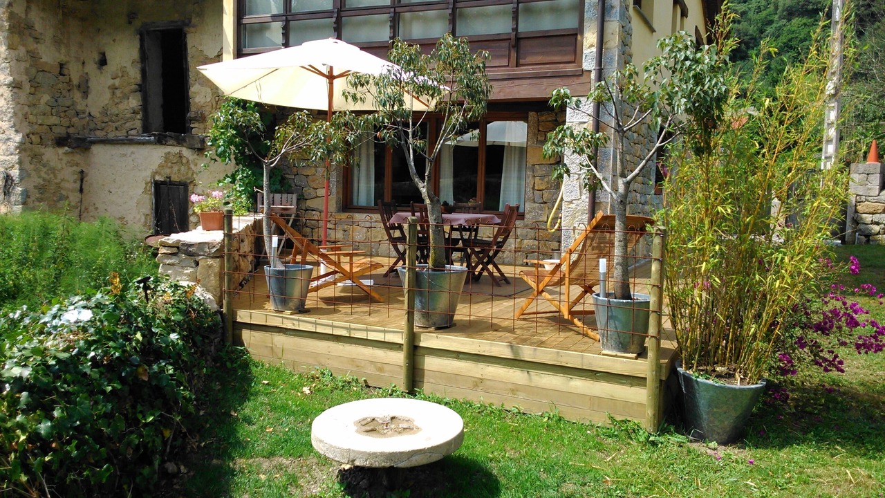 Photo of Outdoor in Buelles