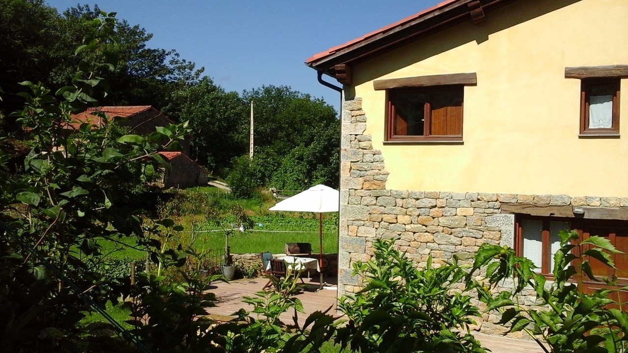 Photo of Outdoor in Buelles