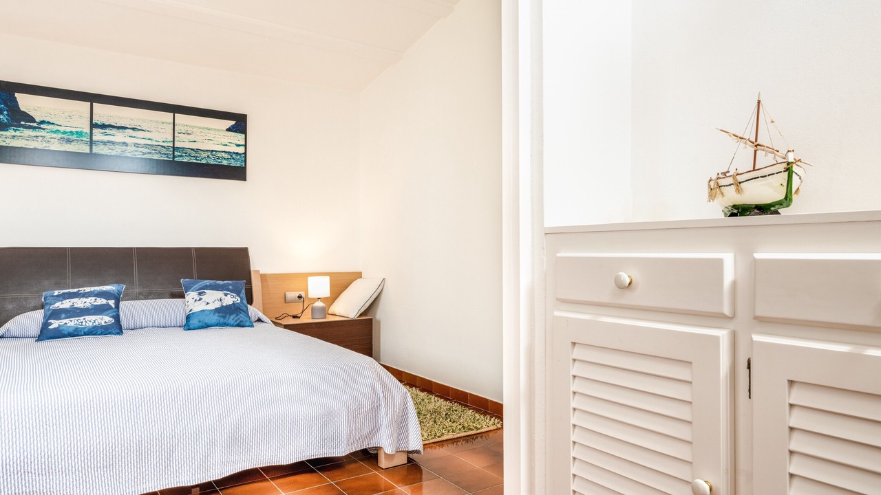 Photo of Bedroom in Fornells