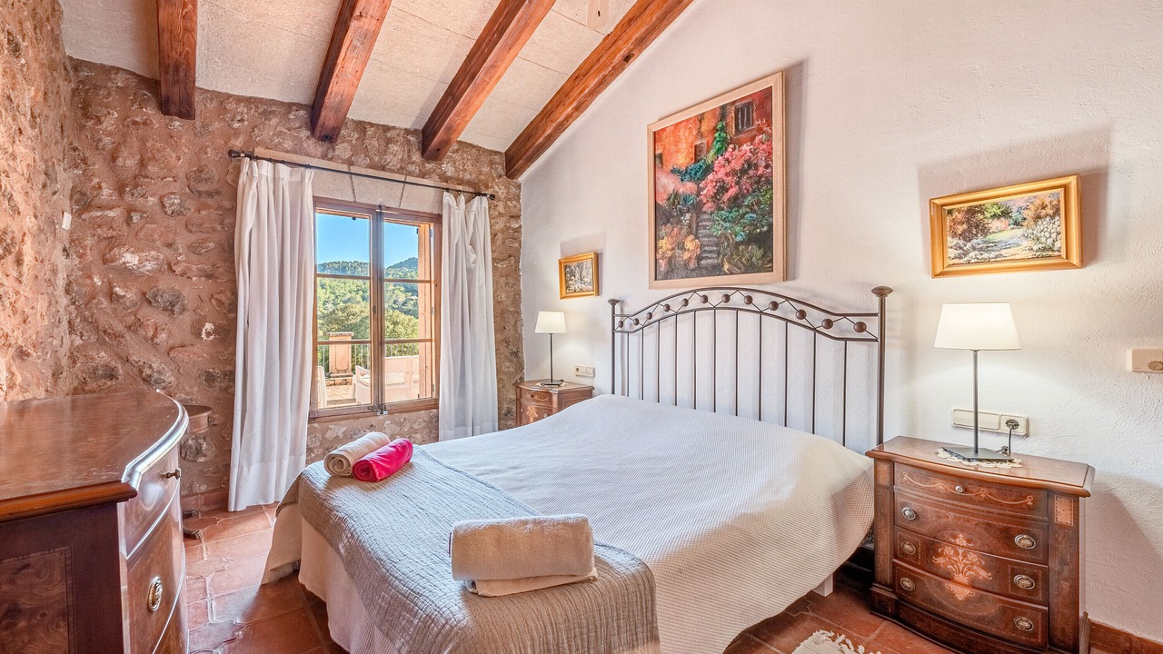 Photo of Bedroom in Esporles