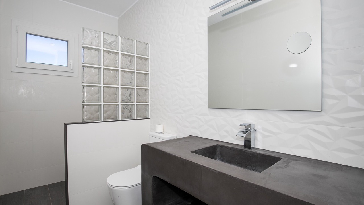 Photo of Bathroom in Cala Blanca