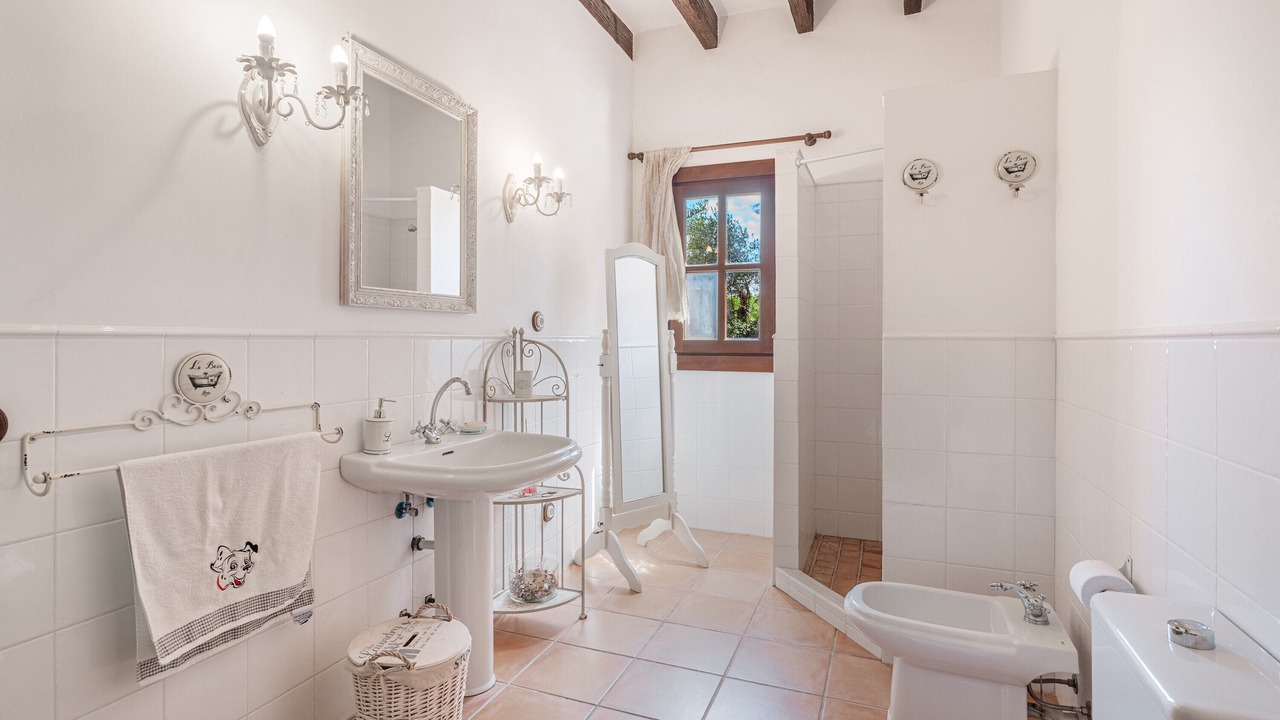 Photo of Bathroom in Algaida