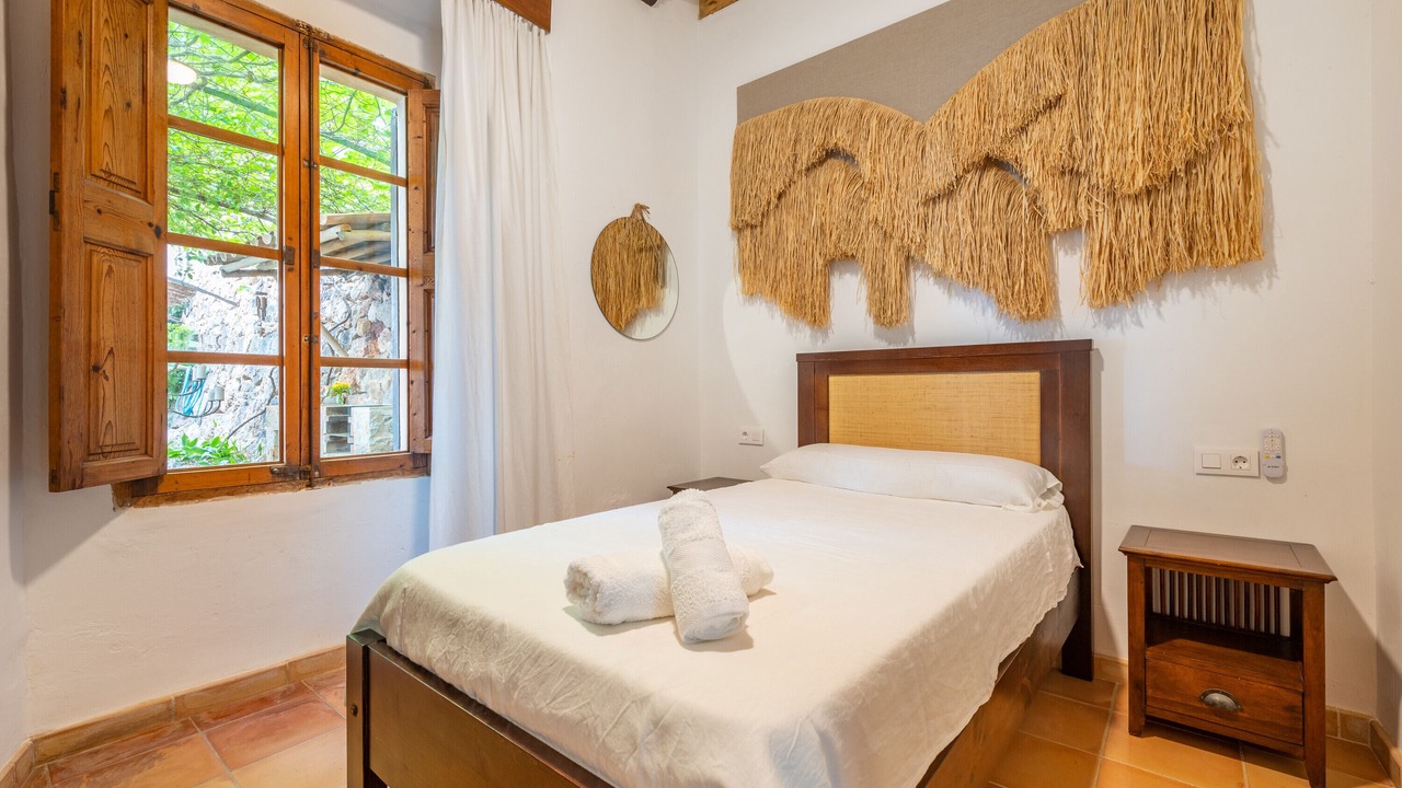 Photo of Bedroom in Alconasser