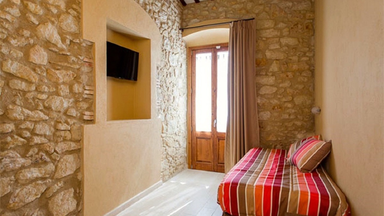 Photo of Bedroom in Pals