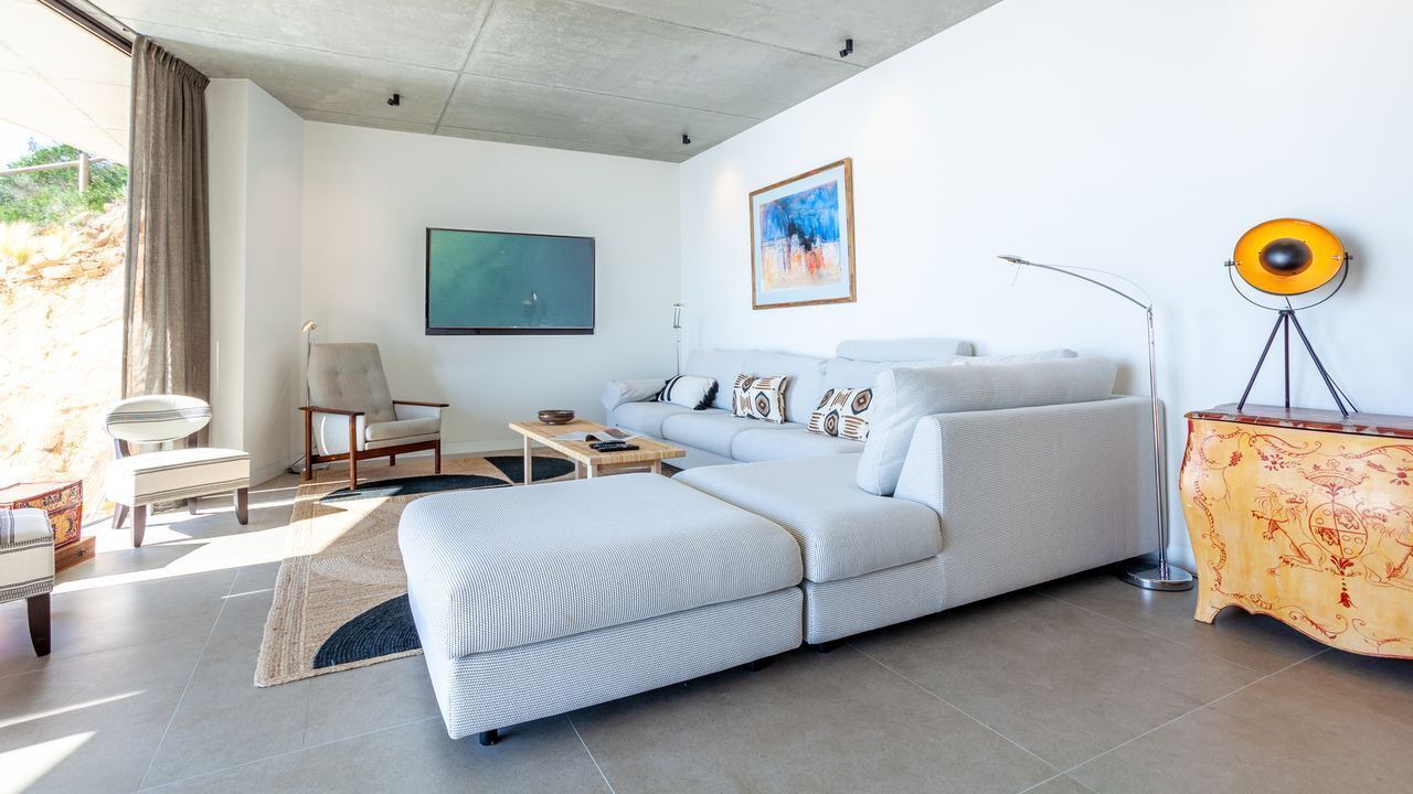 Photo of Livingroom in Tamariu