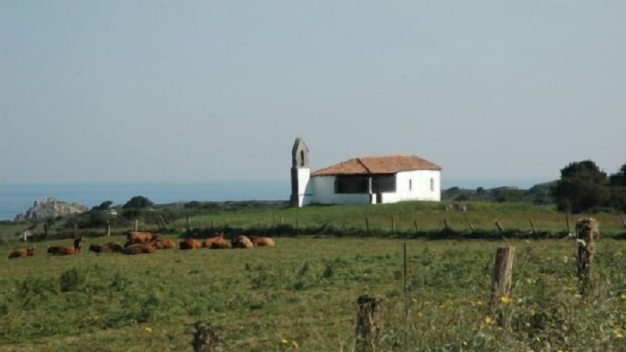 Photo of Outdoor in Naves