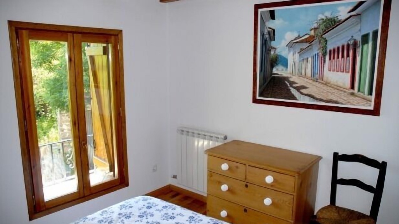 Photo of Bedroom in Torla