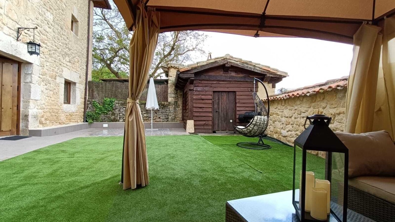 Photo of Patio Balcony in Villacomparada de Rueda