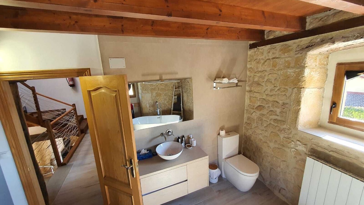 Photo of Bathroom in Villacomparada de Rueda