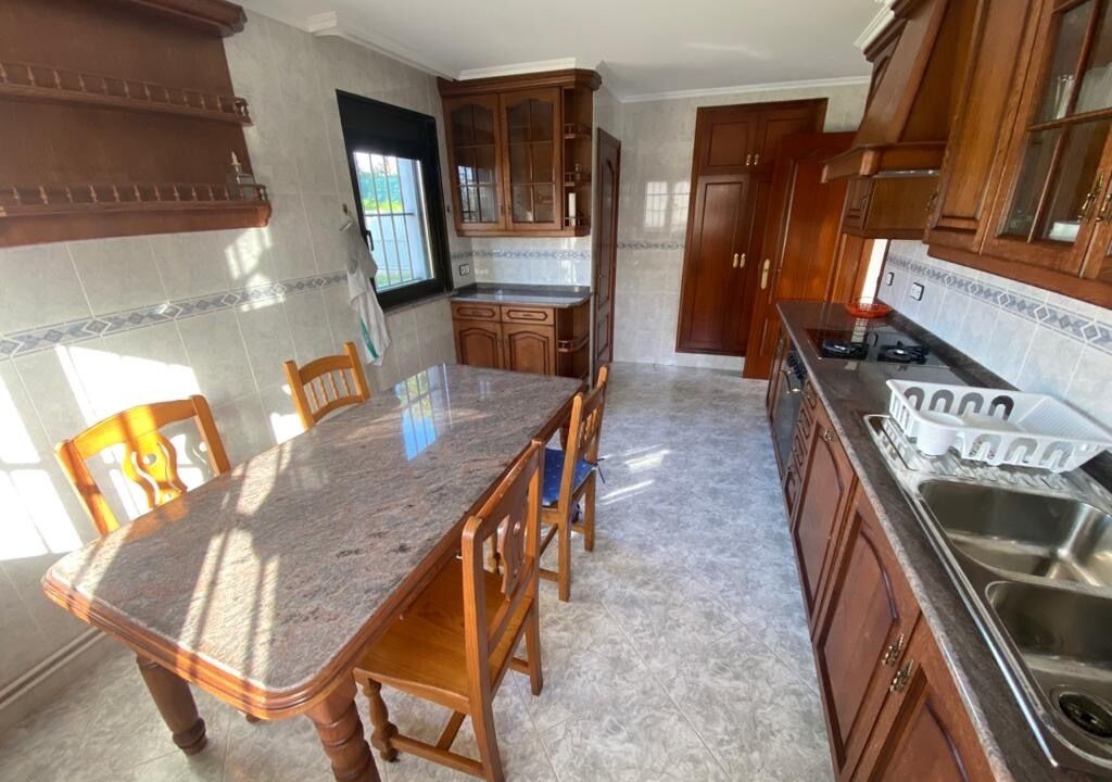 Photo of Kitchen in Oleiros