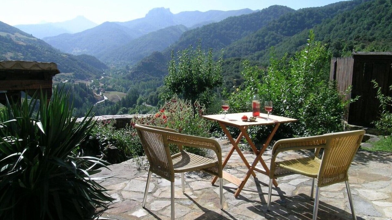 Photo of Outdoor in Basieda