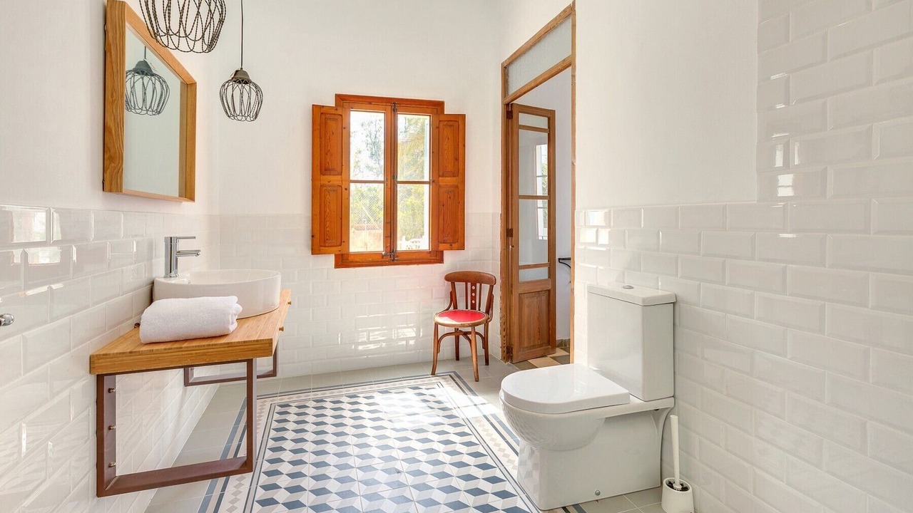 Photo of Bathroom in Establiments