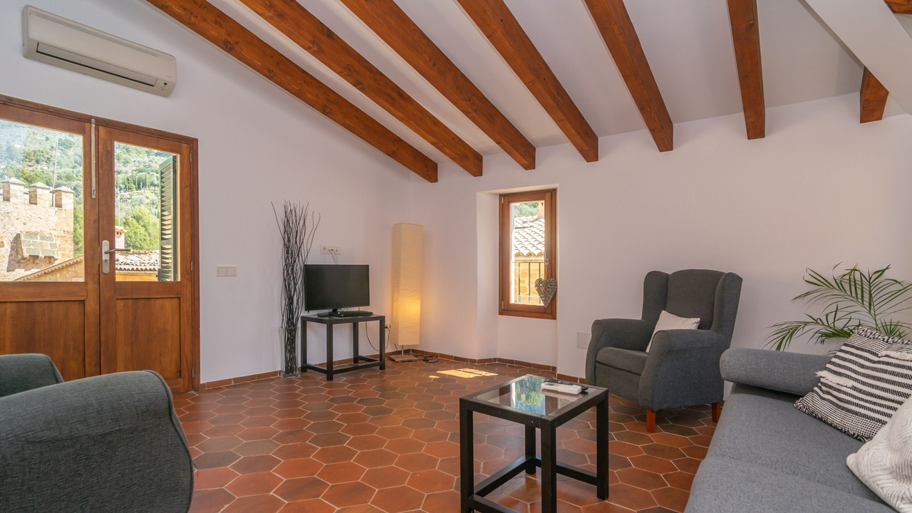 Photo of Livingroom in Fornalutx