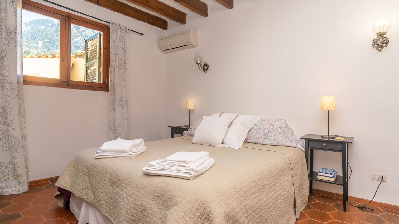 Photo of Bedroom in Fornalutx