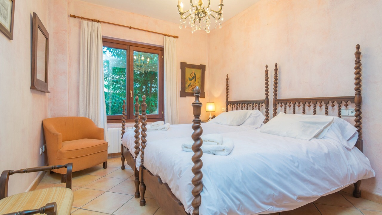 Photo of Bedroom in Valldemossa