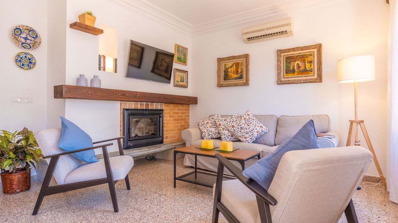 Photo of Livingroom in Alcanada