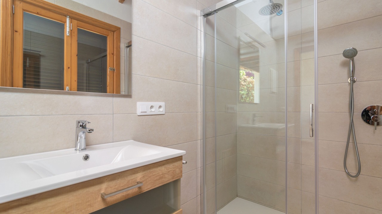 Photo of Bathroom in Alcanada