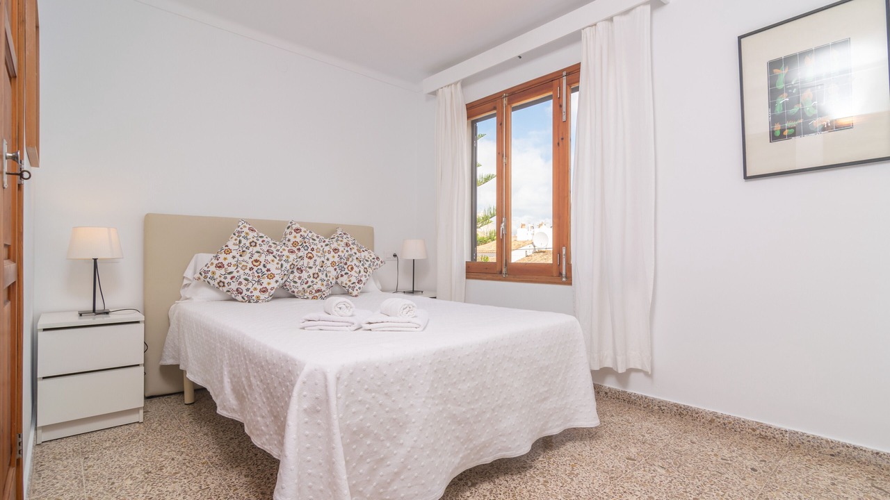 Photo of Bedroom in Alcanada