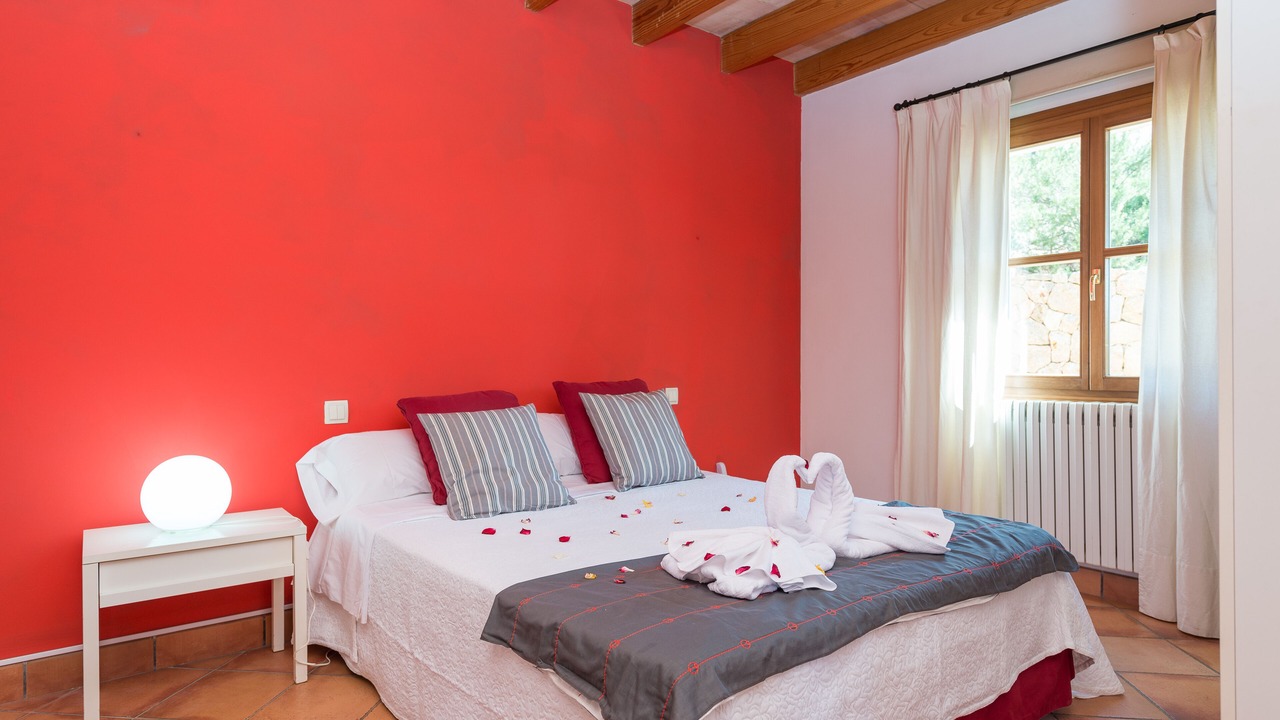 Photo of Bedroom in Alaro