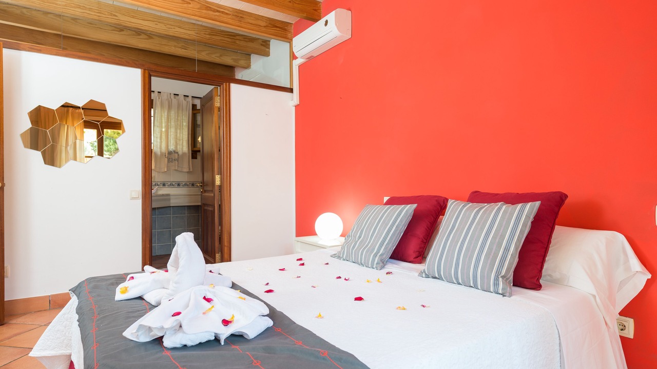 Photo of Bedroom in Alaro