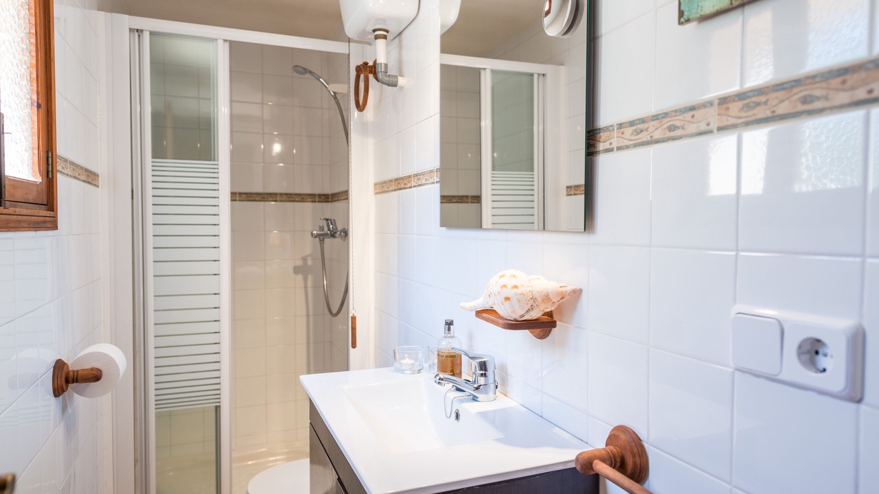 Photo of Bathroom in Fornalutx