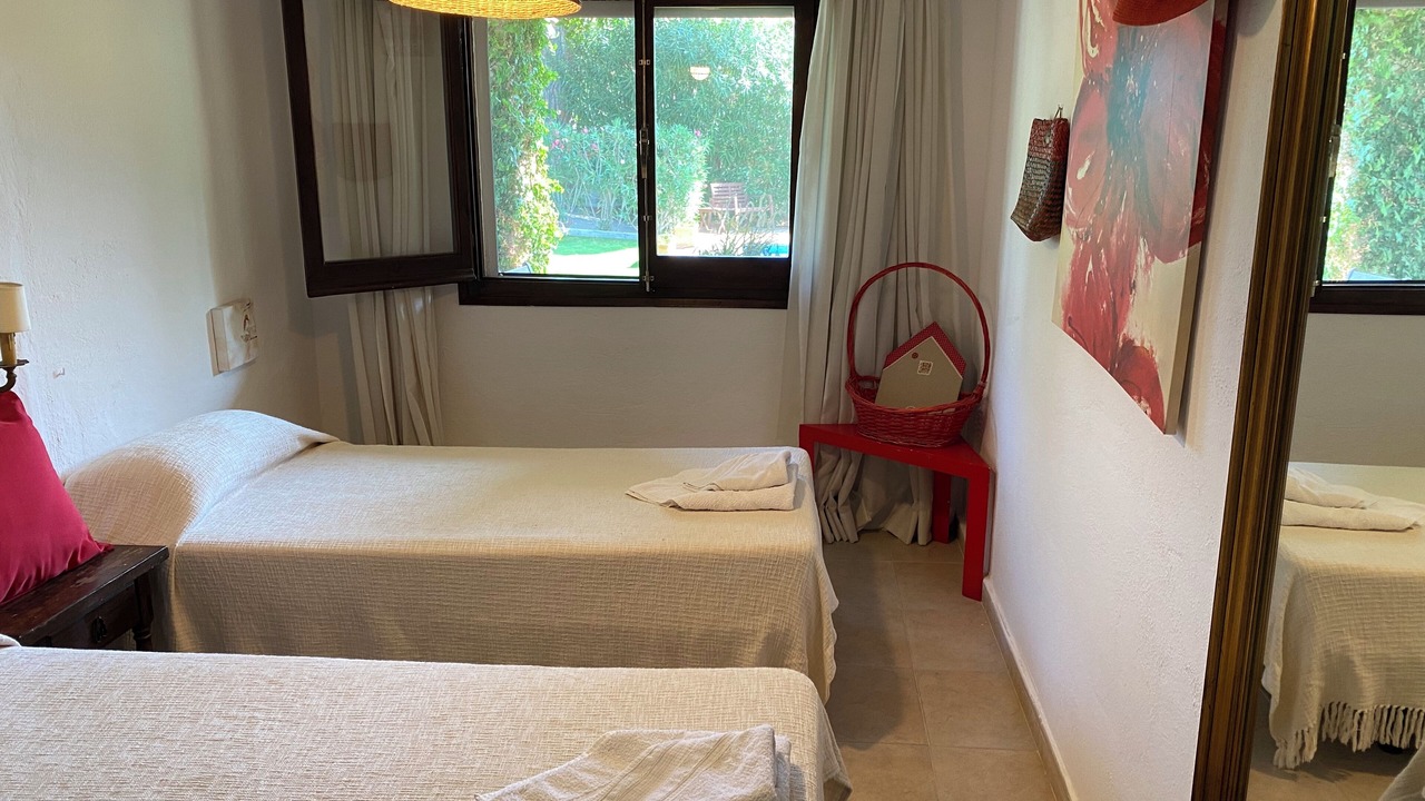 Photo of Bedroom in Pals