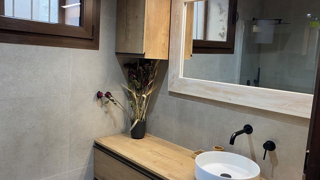 Photo of Bathroom in Pals