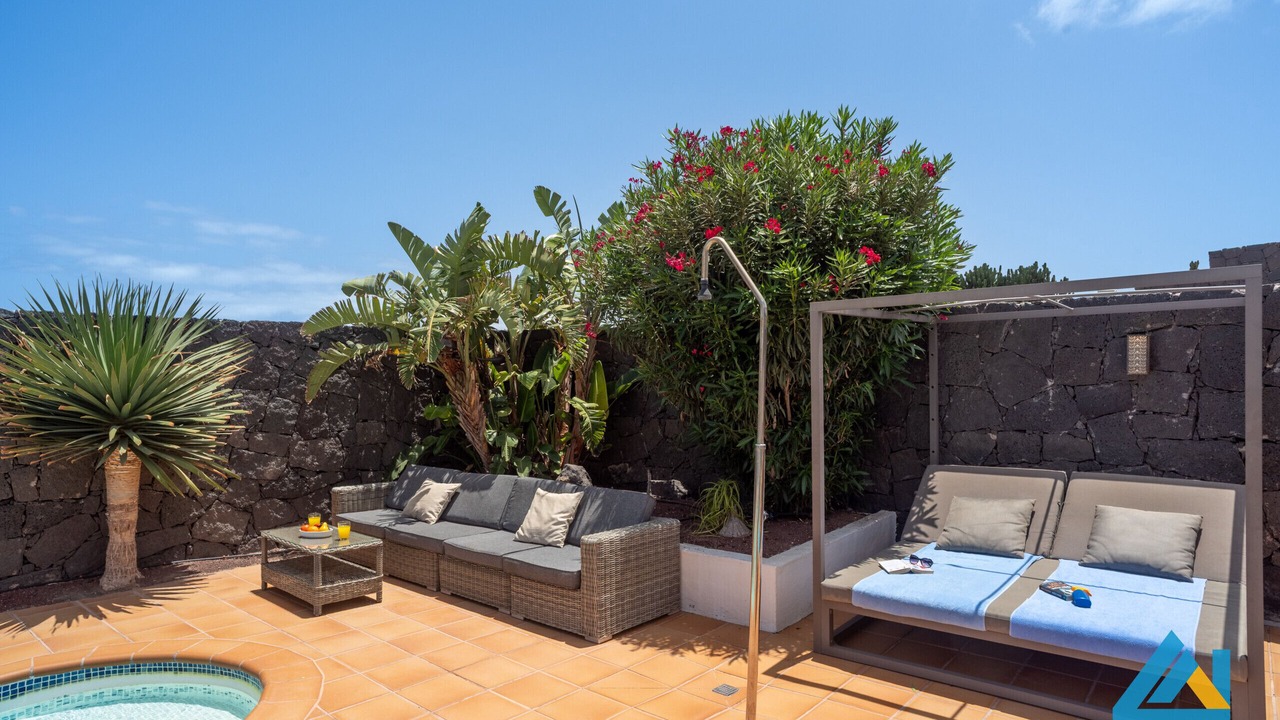 Photo of Patio Balcony in Playa Blanca