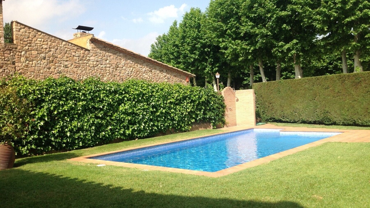 Photo of Outdoor in Peratallada