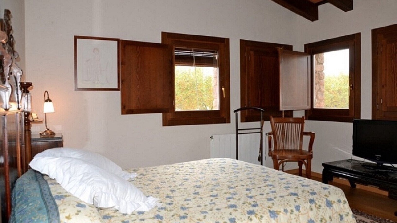 Photo of Bedroom in Peratallada