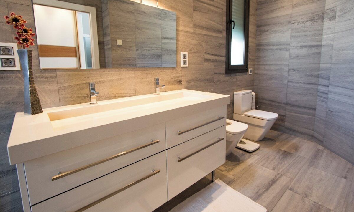 Photo of Bathroom in Sils