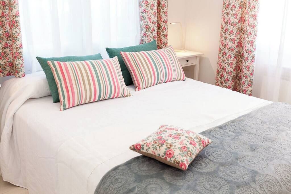 Photo of Bedroom in Logrono City Centre