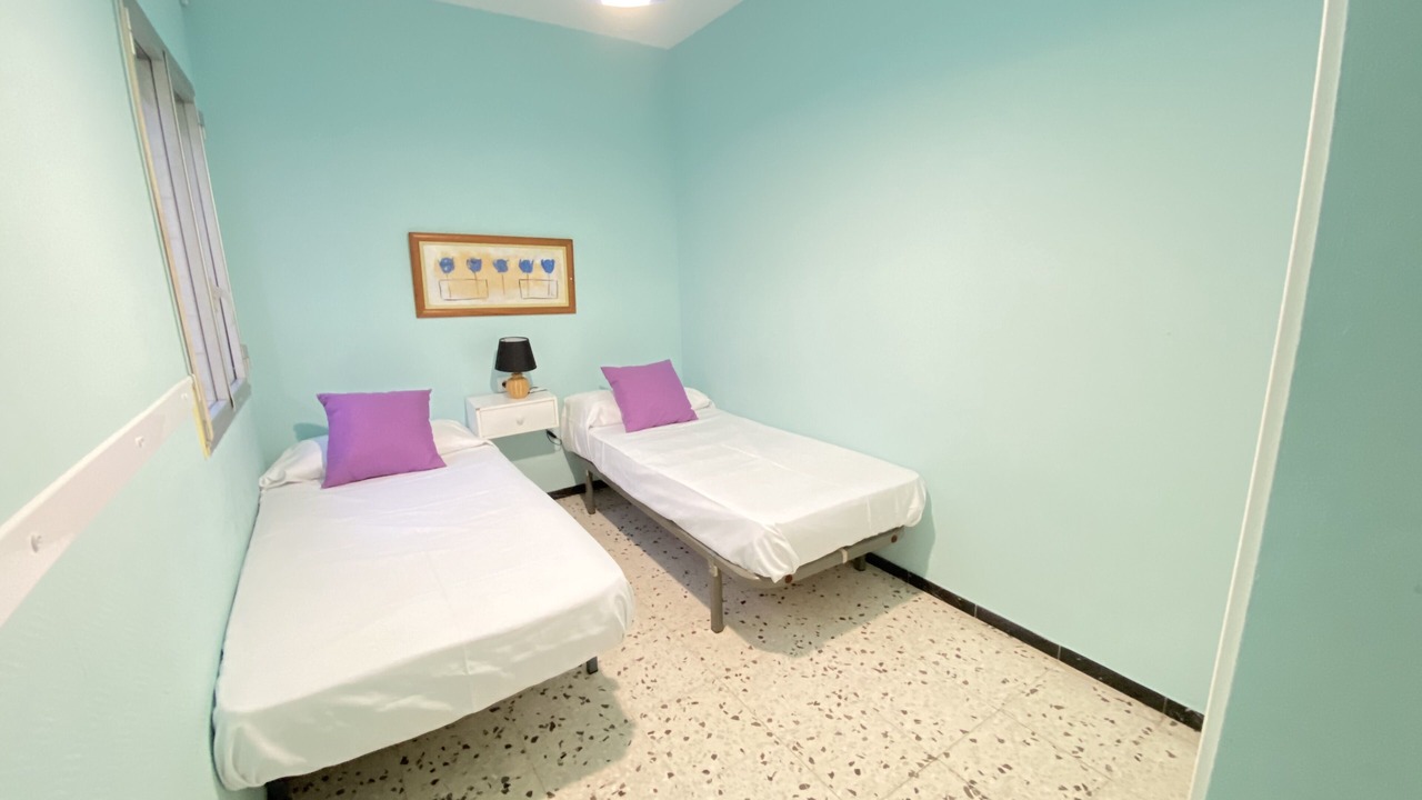 Photo of Bedroom in Roses Town Center
