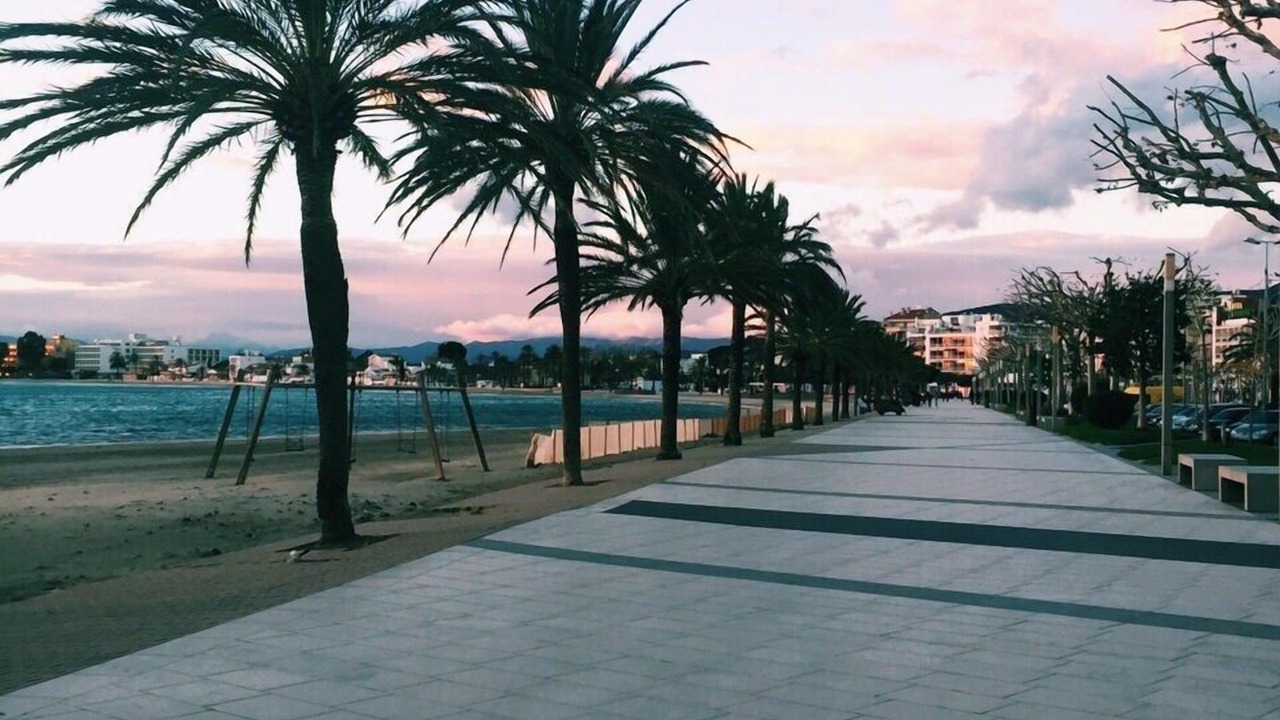 Photo of Others in Roses Town Center