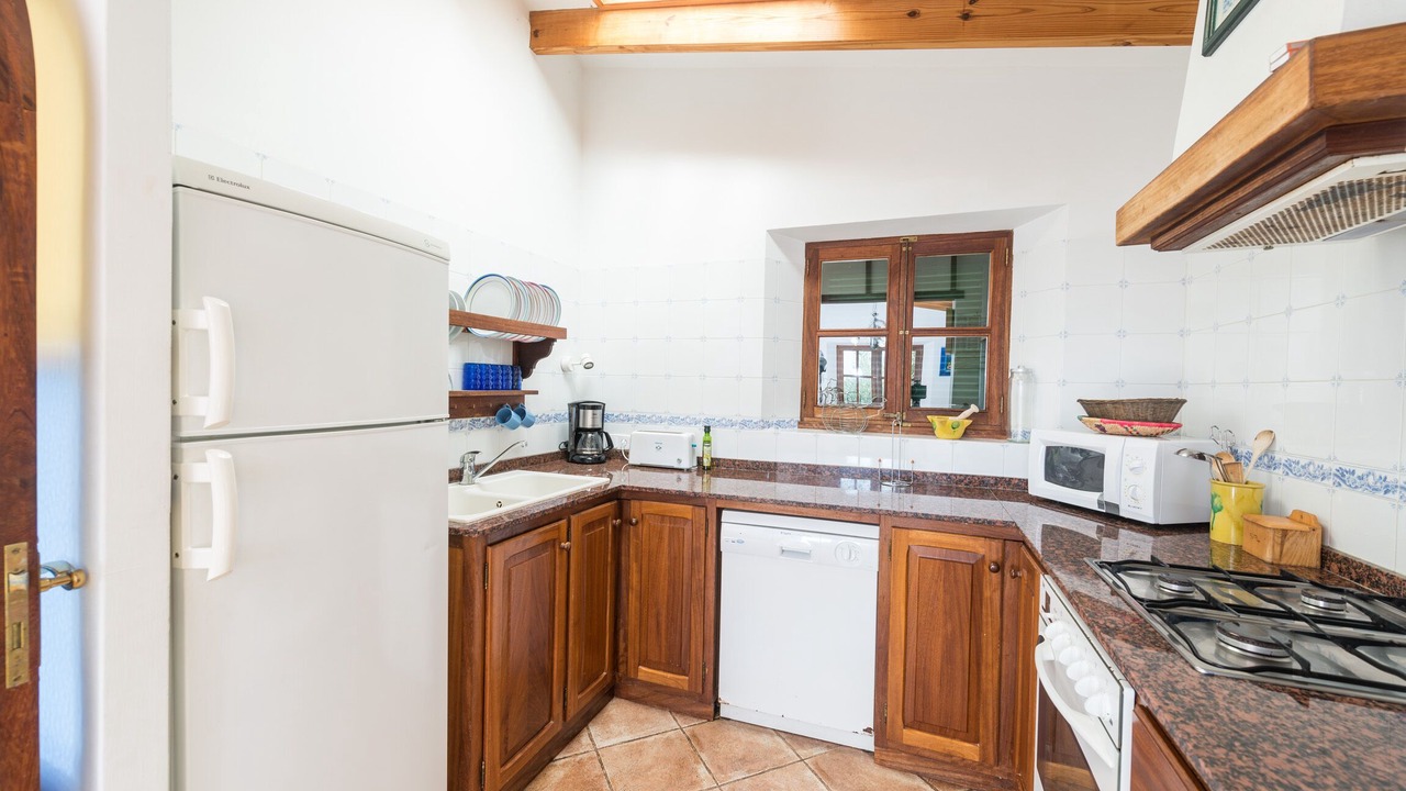 Photo of Kitchen in Biniaraix