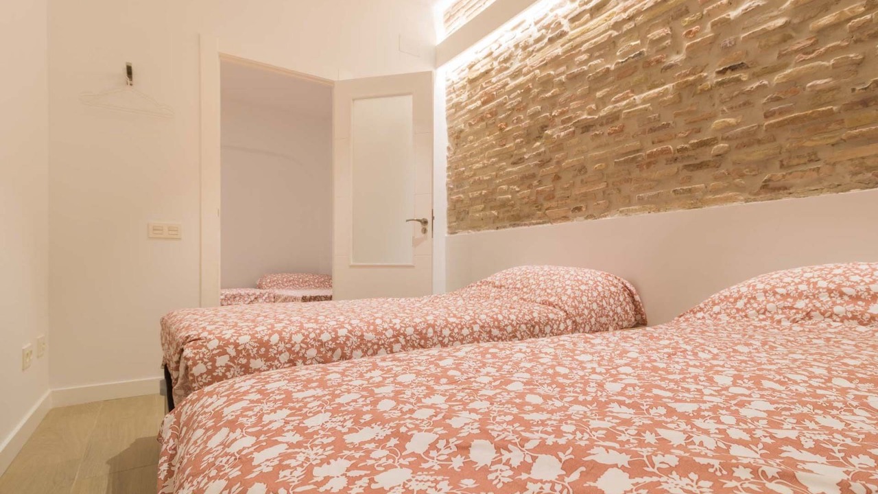 Photo of Bedroom in Logrono Historic Centre