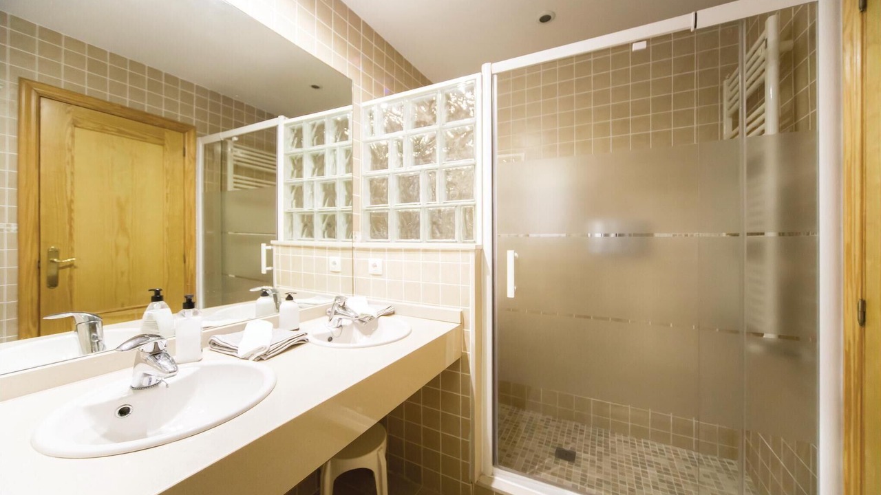 Photo of Bathroom in Riba-roja de Turia