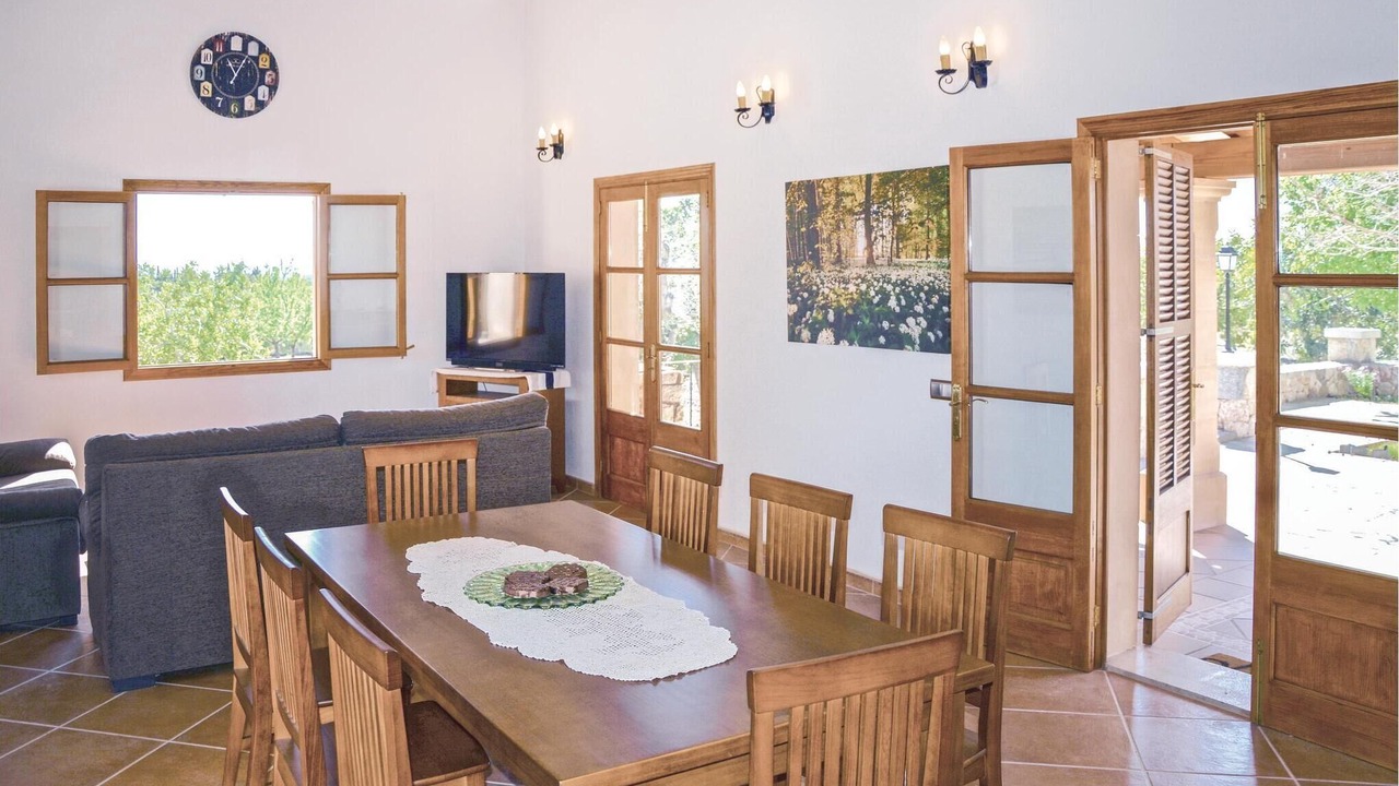 Photo of Bedroom in Santa Maria del Cami
