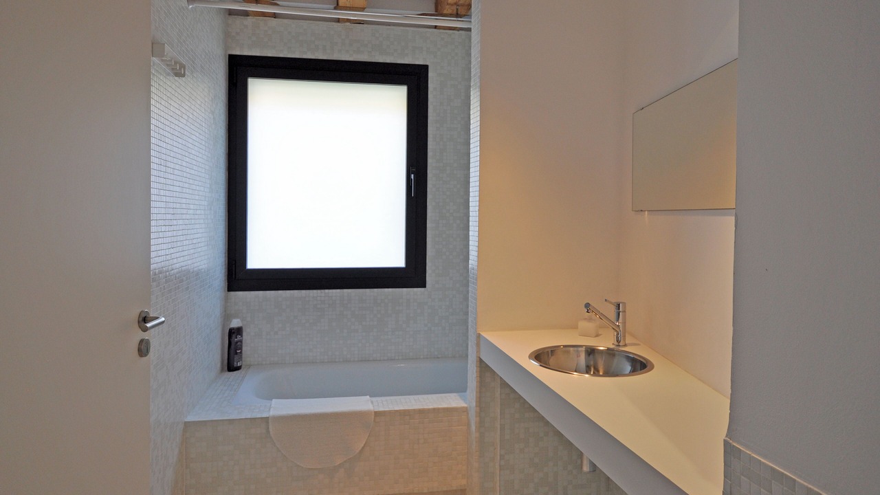 Photo of Bathroom in Canales