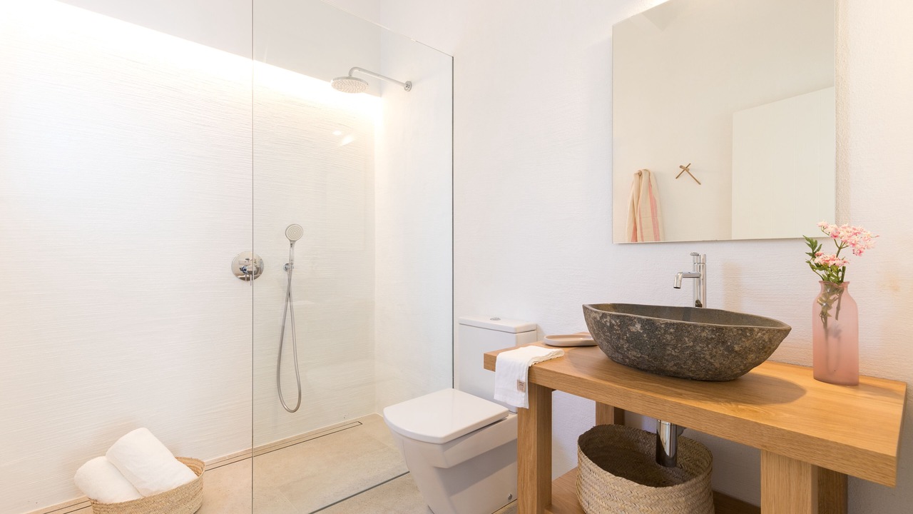 Photo of Bathroom in Binibequer Vell