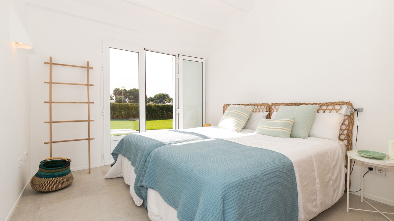 Photo of Bedroom in Binibequer Vell