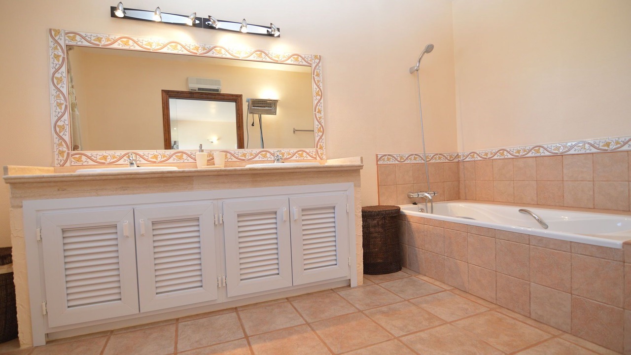 Photo of Bathroom in El Algar