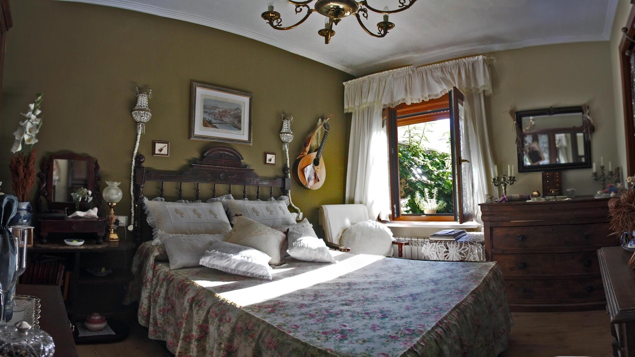 Photo of Bedroom in Leon