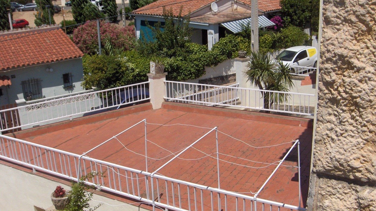 Photo of Outdoor in Roses Town Center