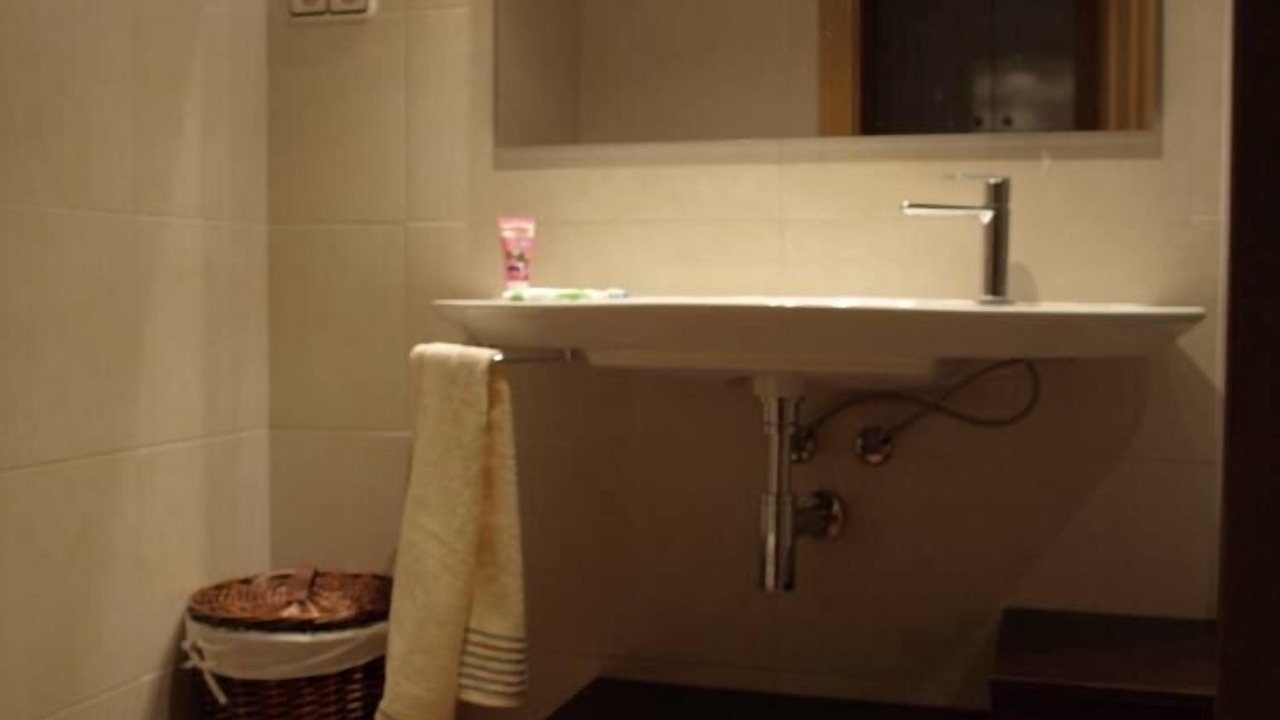 Photo of Bathroom in Camporrotuno