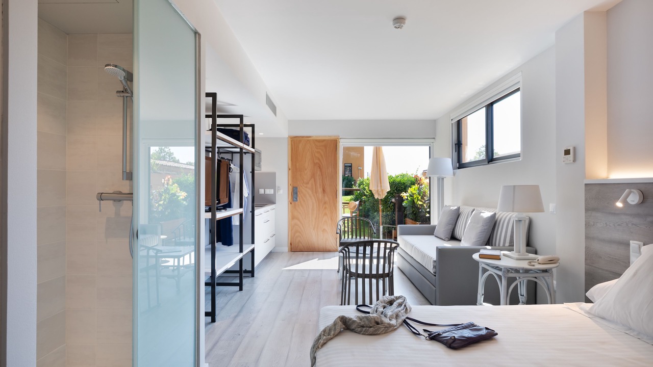 Photo of Bedroom in Pals